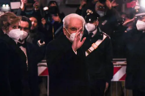 Il Pd senza candidati si aggrappa a un applauso