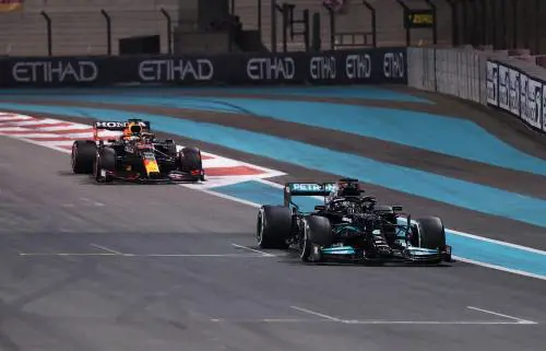 La Mercedes non ce la fa: respinti i ricorsi su Verstappen
