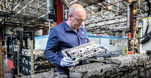 La guerra ai motori: gaffe, note e contronote
