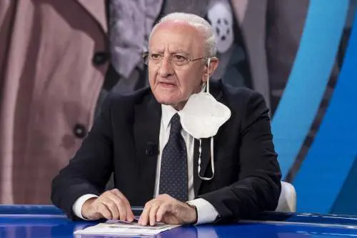 Il governatore della Campania Vincenzo De Luca