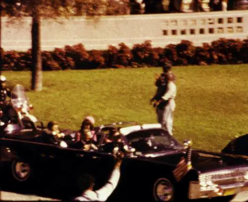 Desecretate 1.500 carte. Sull'omicidio Kennedy torna l'ombra di Mosca