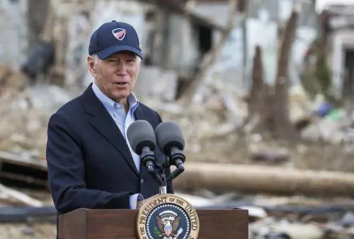 Il "povero" sceicco divorziato, lo stadio di Milano e Biden: quindi, oggi...