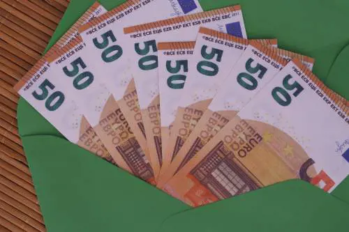 Lavoro, buste paga più ricche per 14 milioni di lavoratori