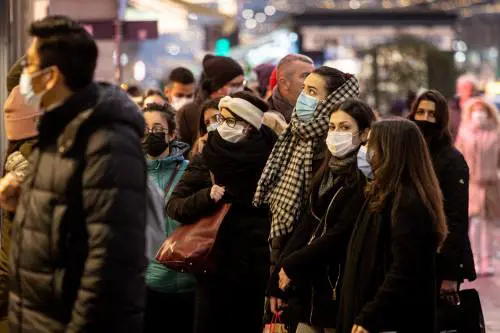 "Sulla quarantena valutazioni in corso". Cosa può cambiare