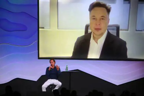 Il cervello parla al computer grazie agli esperimenti di Musk