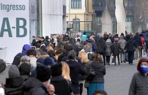 Inizio 2022 giallo per mezza Italia. Piemonte, Lazio e Lombardia verso il "castigo"