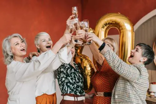 Spumante, un alleato della salute dei senior