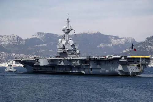 Prove di intesa tra Usa e Francia: cosa cambia con le nuove portaerei