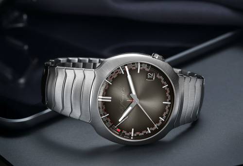 H. Moser & Cie., Streamliner Perpetual Calendar, il perpetuo contemporaneo