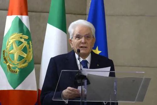 I saluti di Mattarella: "Lascio il mio ruolo". E traccia l'identikit del successore: "Sia super partes"