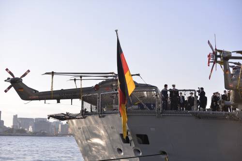 Mossa di Berlino nel Pacifico: navi per insidiare la Cina