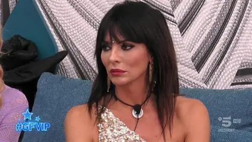 Gf Vip: Soleil, Katia e Giacomo contro Miriana. Pago furioso minaccia vie legali 
