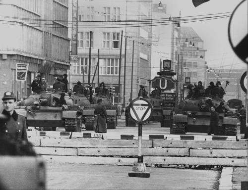 La guerra (mai scoppiata) che ha segnato il Novecento