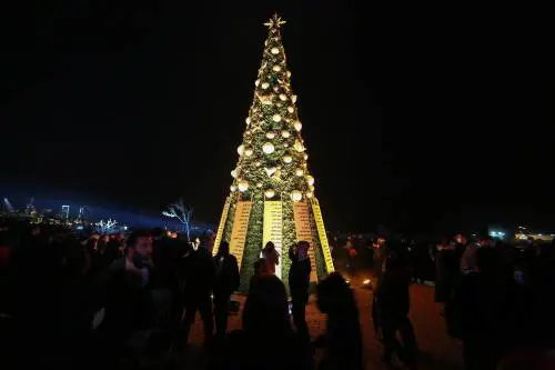 "Come nelle catacombe": il Natale "al buio" dei cristiani