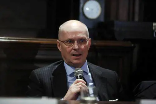 Ricciardi: "Ci siamo dimenticati degli eroi in prima linea"