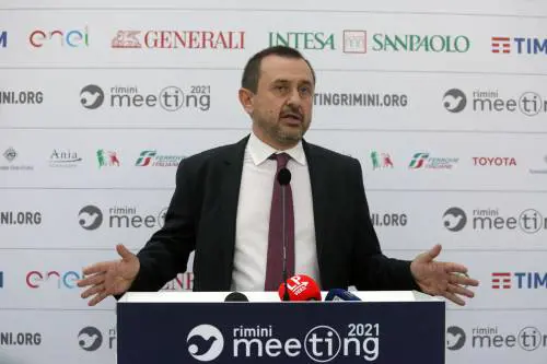 Rosato lascia Italia Viva e se la prende con Renzi: "Il Centro non si fa così"