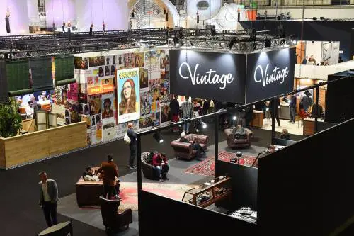 Occhialeria, Mido si riposiziona dal 30 aprile al 2 maggio