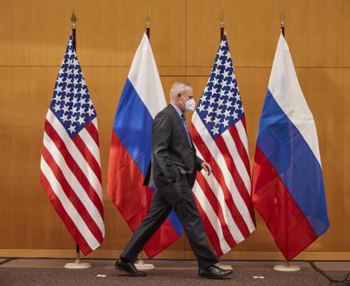 "Usa e Russia ci escludono": il flop di Bruxelles nei negoziati per evitare la guerra