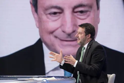 Salvini apre al rimpasto. "E io potrei entrare..."