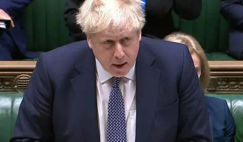 Londra, un ministero al falco della Brexit. Per salvarsi Boris tenta pure il rimpasto