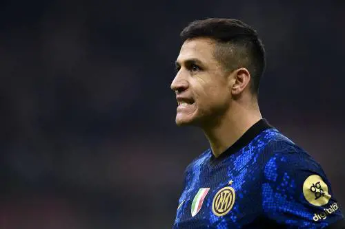 Le due facce della coppa Sanchez "ripaga" l'Inter. Crisi tra Dybala e la Juve