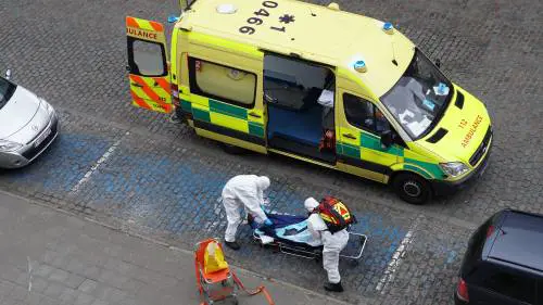 "Stop ai ricoveri prioritari Covid": la svolta del Belgio nella lotta al virus