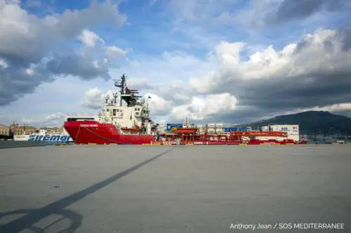 La decima missione della Mare Jonio. Obiettivo? Scaricare in Italia altri migranti