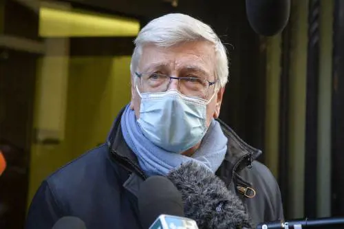 "Saremo leali al Cavaliere. Giochi se pensa di vincere"
