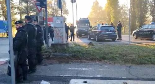 Scontro tra baby gang: duecento ragazzi coinvolti