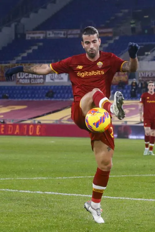 Nell'Olimpico vuoto basta l'acuto di Oliveira