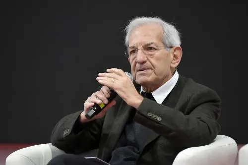 L'appello dei costituzionalisti contro l'odio della sinistra