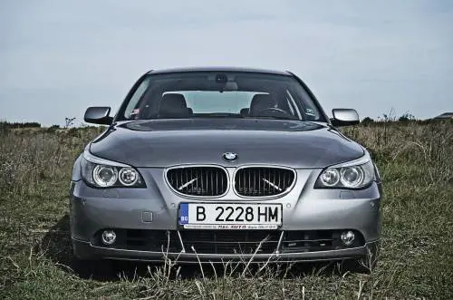 Targa non in regola, arriva la multa: ecco chi rischia