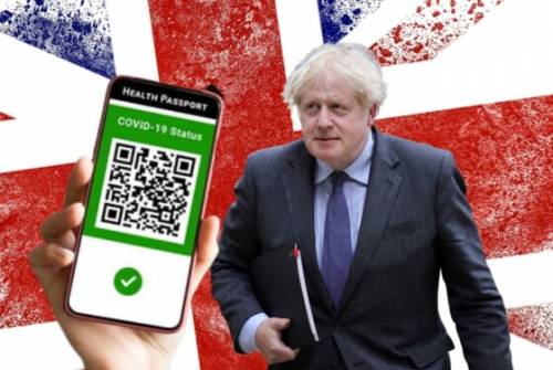 Bye Bye restrizioni: Boris Johnson cancella il green pass