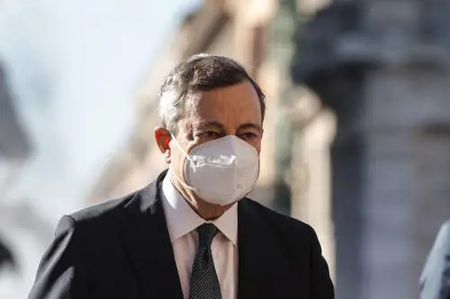 Crescono i "no" a Draghi: il Gruppo Misto si compatta