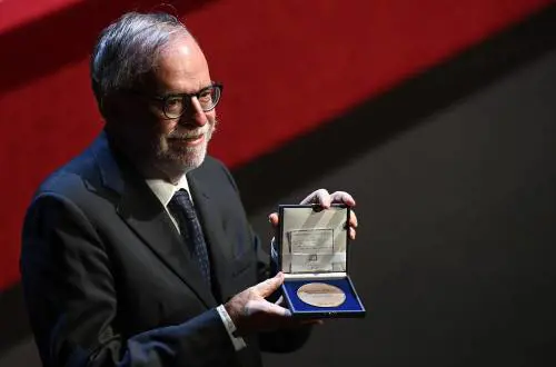 Spunta l'ipotesi Riccardi. Ma a sinistra è già imbarazzo