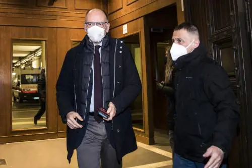 "No a nomi dal centrodestra". Poi Letta fa un passo indietro