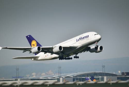 Occhio allo sciopero Lufthansa: voli cancellati e ritardi, le date a rischio
