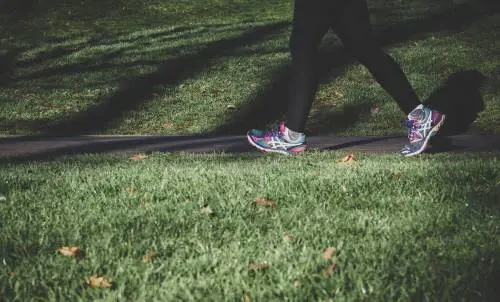 Power walking: cosa è, perché piace agli over 60
