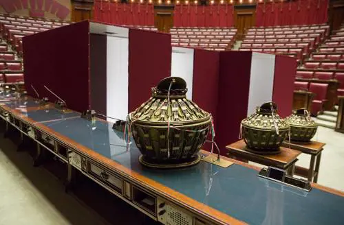 Il centrosinistra paralizza il voto: ora vuole condurre i giochi sul Colle