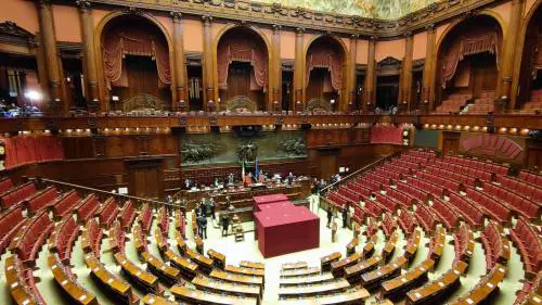 "Tocca a Crùcioli...". E c'è la gaffe prima del voto