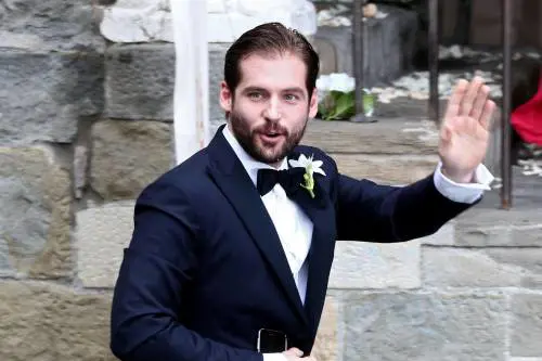 Trussardi in montagna con un'altra donna: ecco chi è 