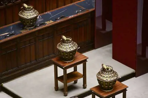 Colle, cambia tutto: ecco il nuovo calendario del voto