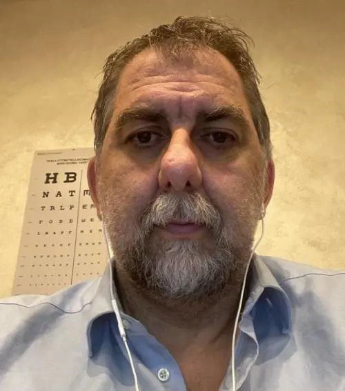 "Basta Dad se vaccinati. E a fine primavera addio alla carta verde"