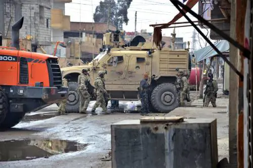 Passaporti falsi: così l'Isis arriva in Ue (dalla Turchia)