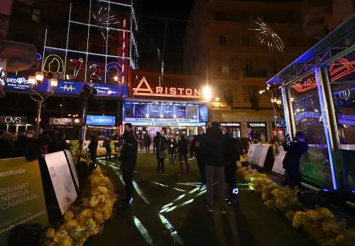 Marijuana e gender, il vescovo striglia gli organizzatori di Sanremo: "Hanno responsabilità"