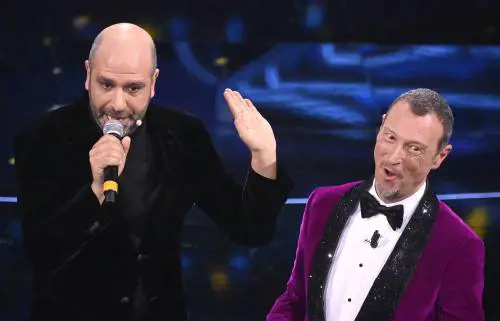 Elisa in testa alla classifica. Ma il mattatore di Sanremo è Zalone