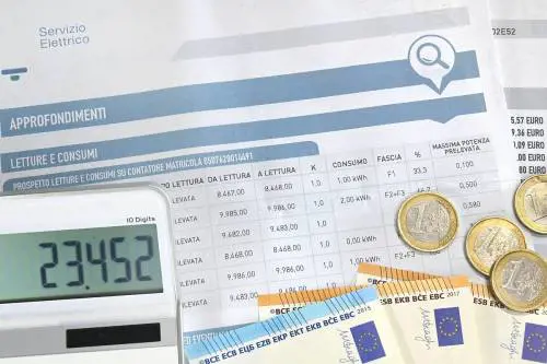 Azzerati per tutti gli oneri di sistema: cosa cambia in bolletta