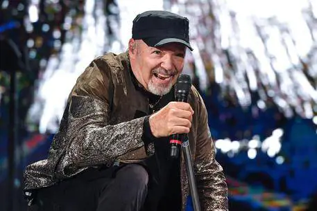 Vasco Rossi spegne 70 candeline
