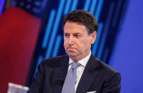 Doccia gelata per Conte: il M5S nel voto online non supera il quorum