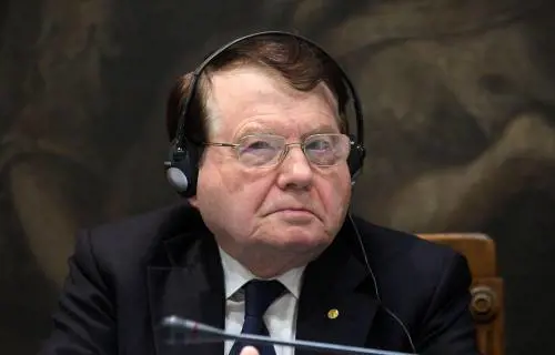 Morto Luc Montagnier, il Nobel paladino dei no vax